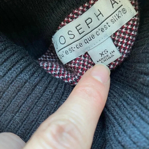 Joseph A Black Aztec Pattern Sweater Women’s XS - Picture 7 of 9